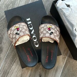 NWT Coach Disney sliders - Size 9 - Disney 50th Year